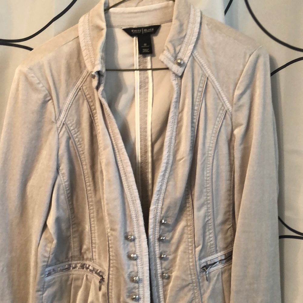 Beautiful silver jacket - Picture 2 of 4